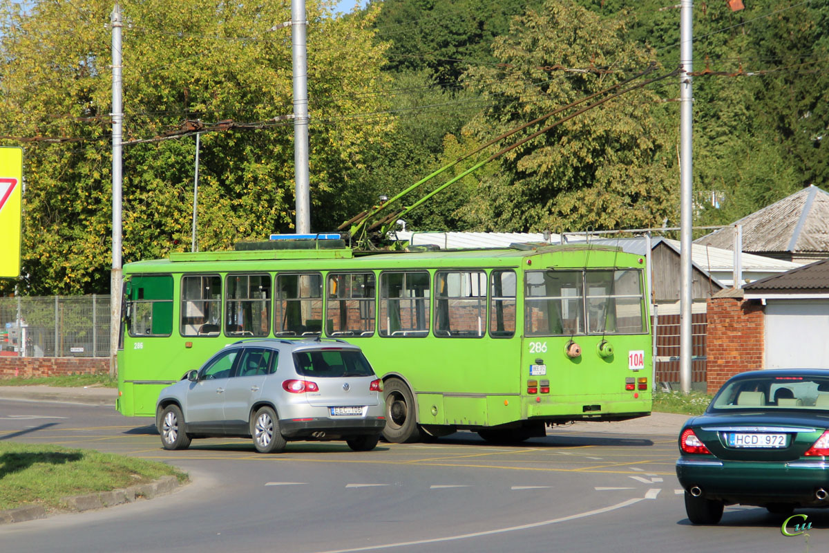 Каунас. Škoda 14Tr02/6 №286