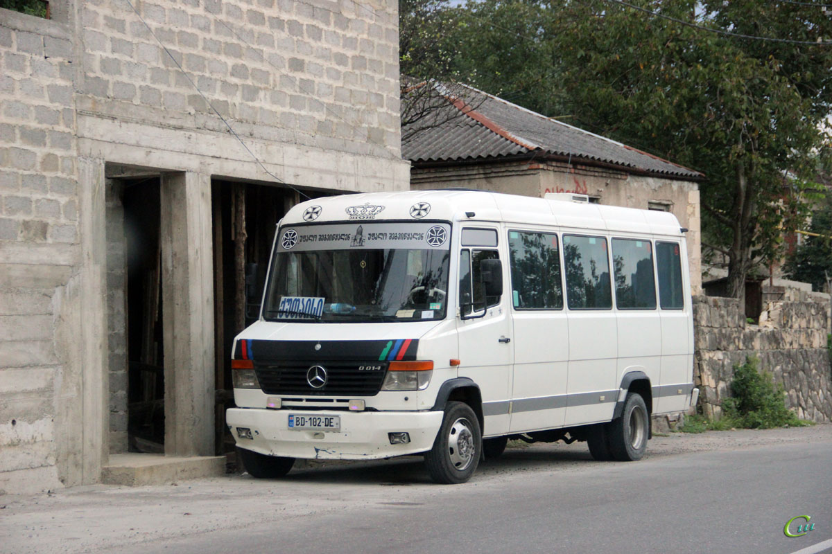 Кутаиси. Mercedes-Benz Vario O814 BD-102-DE