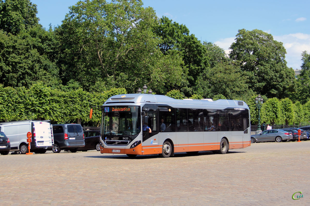 Брюссель. Volvo 7900 Hybrid 1-VFZ-143