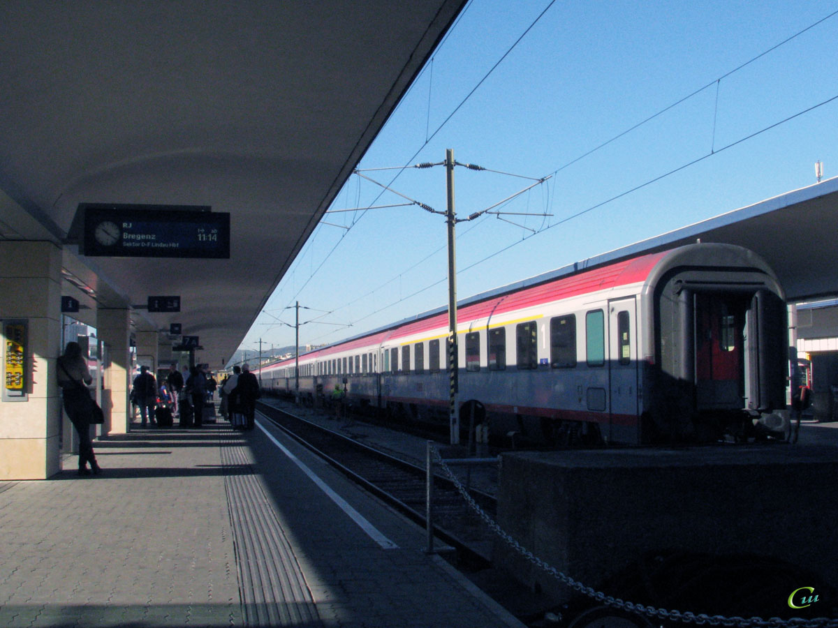 Вена. Западный вокзал (Westbahnhof)