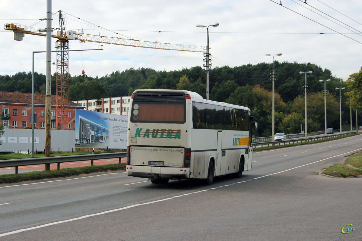 Вильнюс. Neoplan N316SHD Transliner COS 815