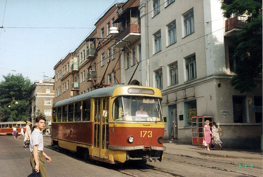 Донецк. Tatra T3 (двухдверная) №173