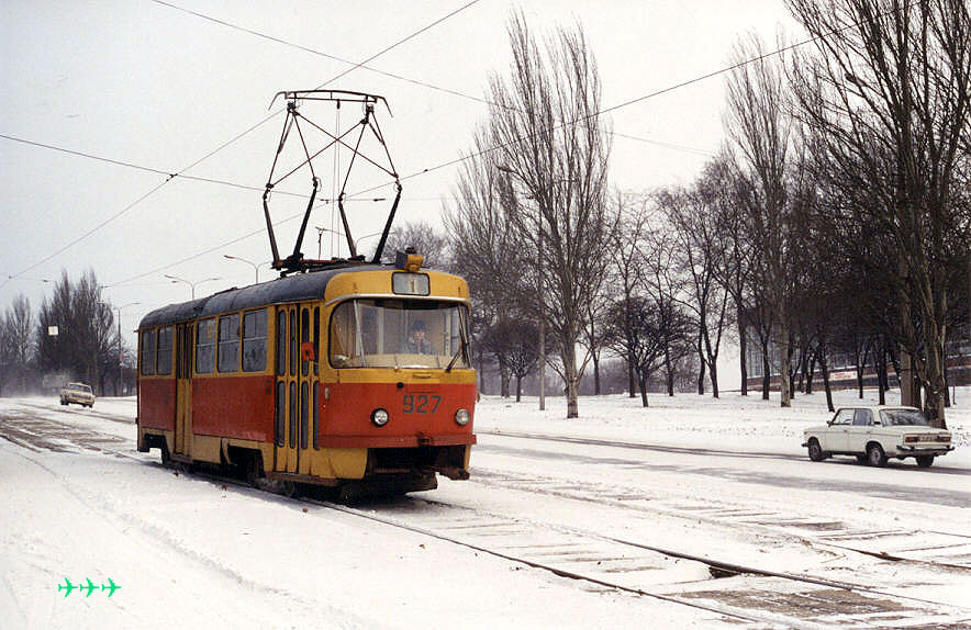 Донецк. Tatra T3SU №927