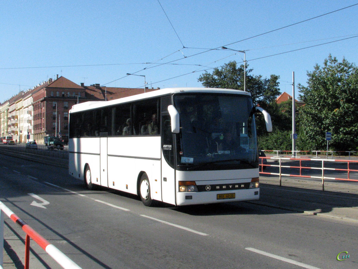 Прага. Setra S315GT-HD AKA 40-20