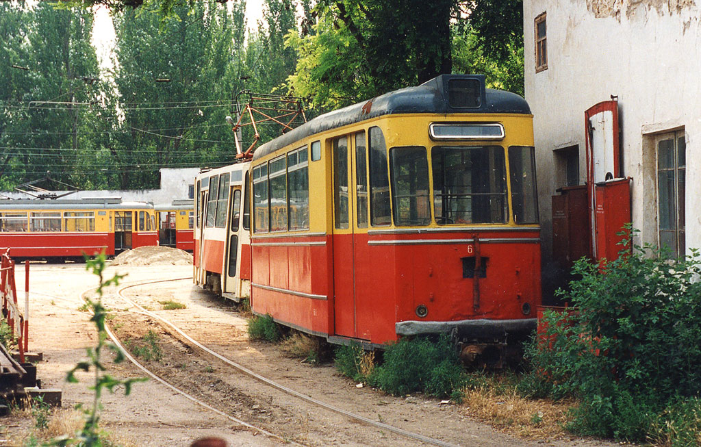 Евпатория. Tatra KT4SU №32, Gotha B57 №61