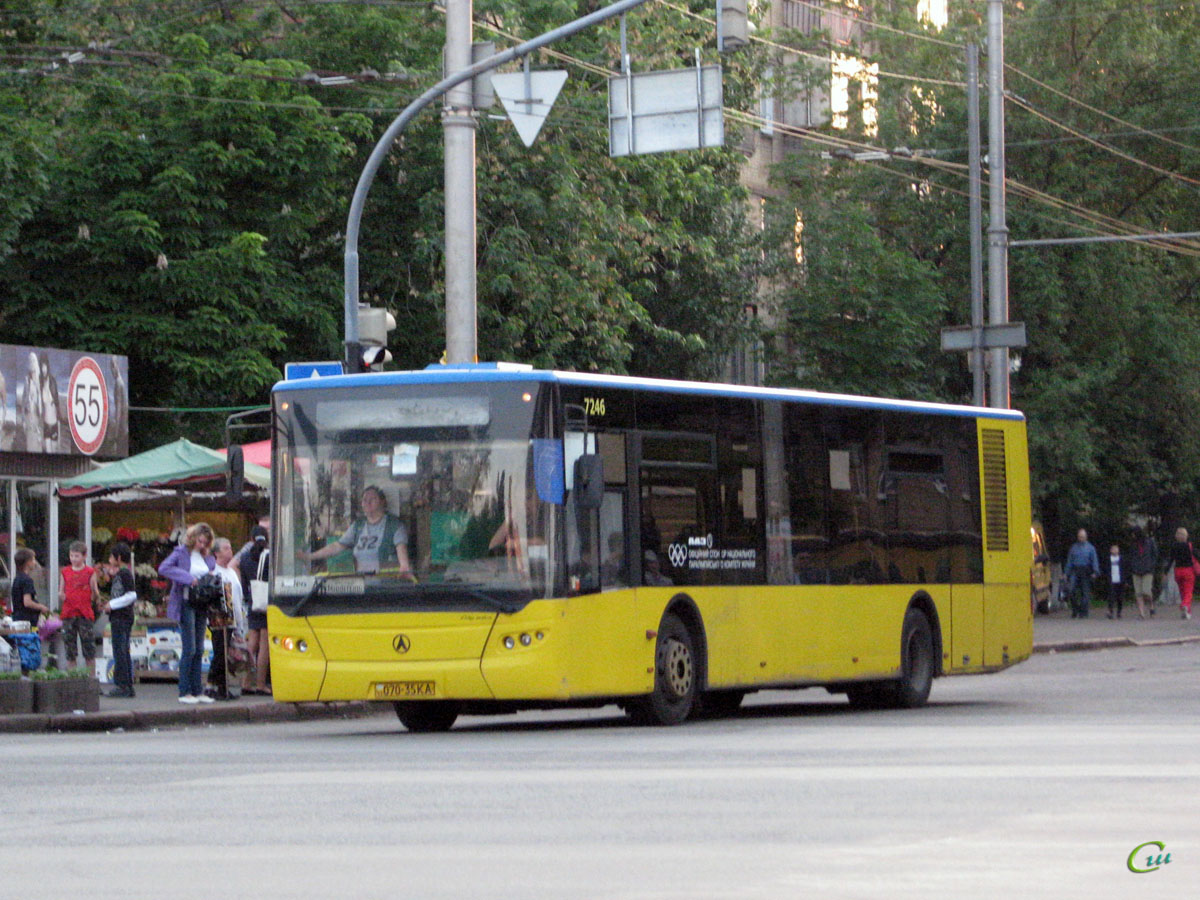 Киев. ЛАЗ-А183 070-35KA