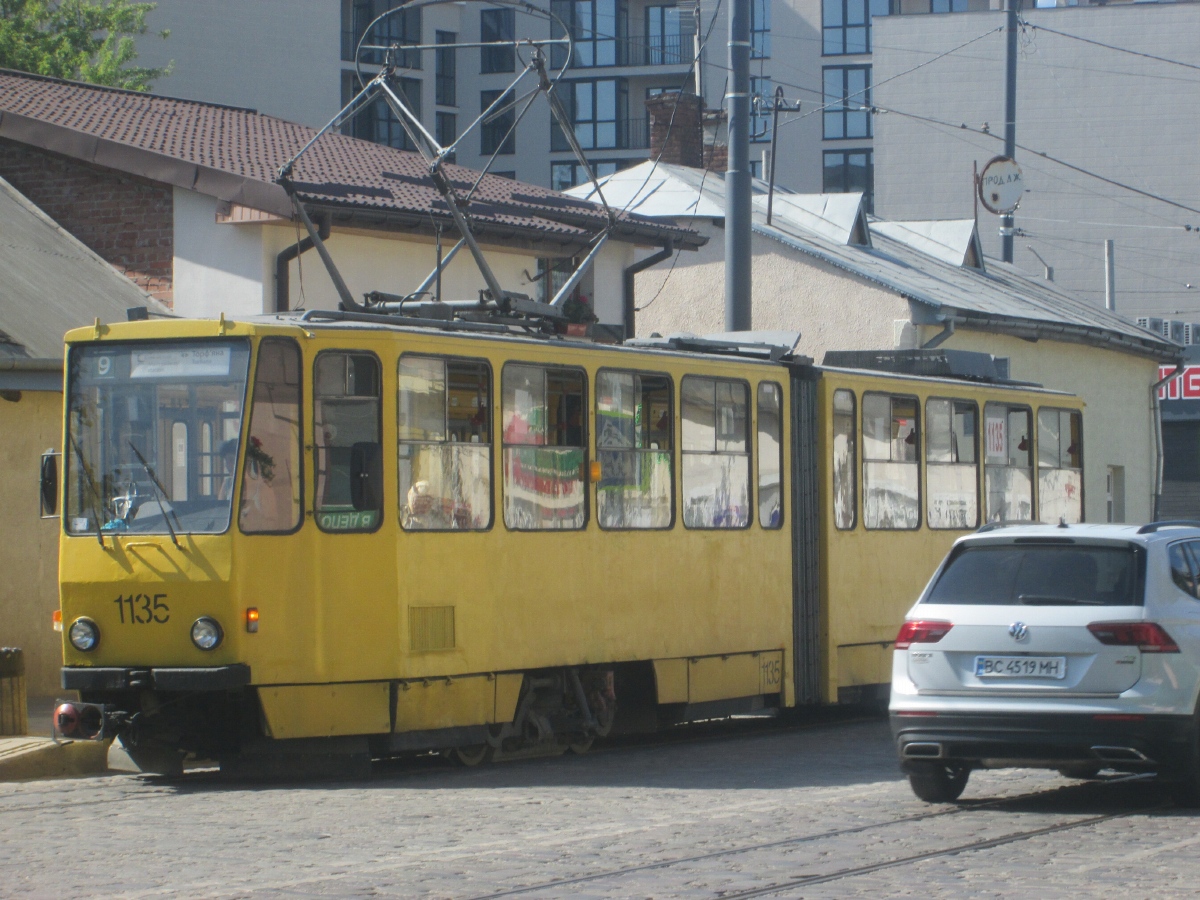 Львов. Tatra KT4SU №1135