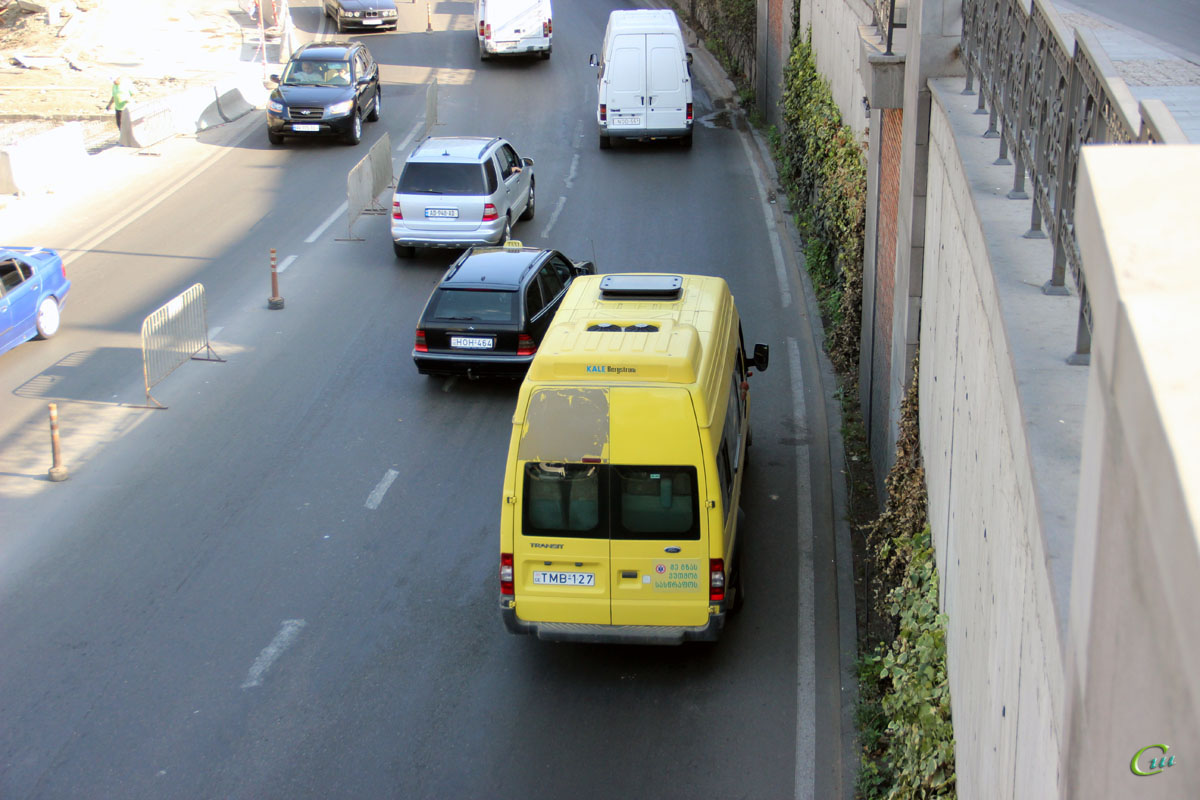 Тбилиси. Avestark (Ford Transit) TMB-127