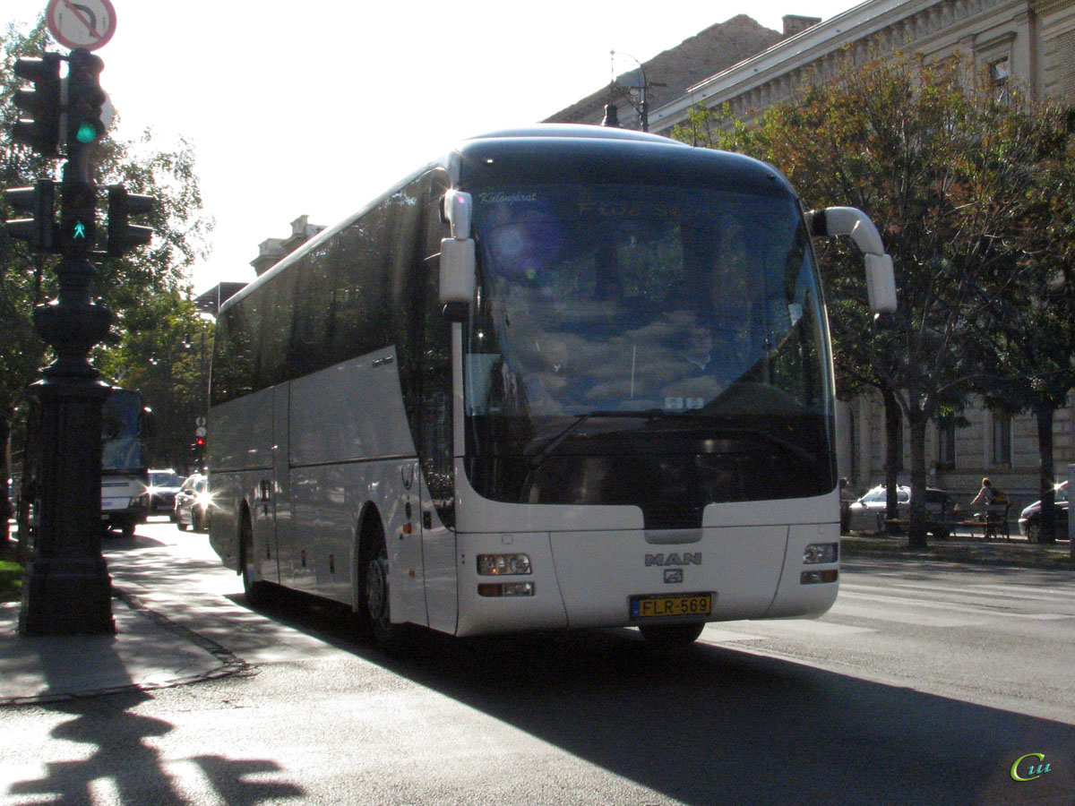 Будапешт. MAN R07 Lion's Coach FLR-569