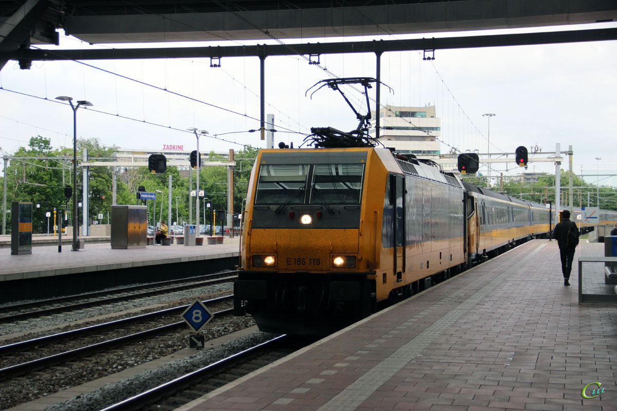 Роттердам. Bombardier Traxx F140 MS2 № 186 119
