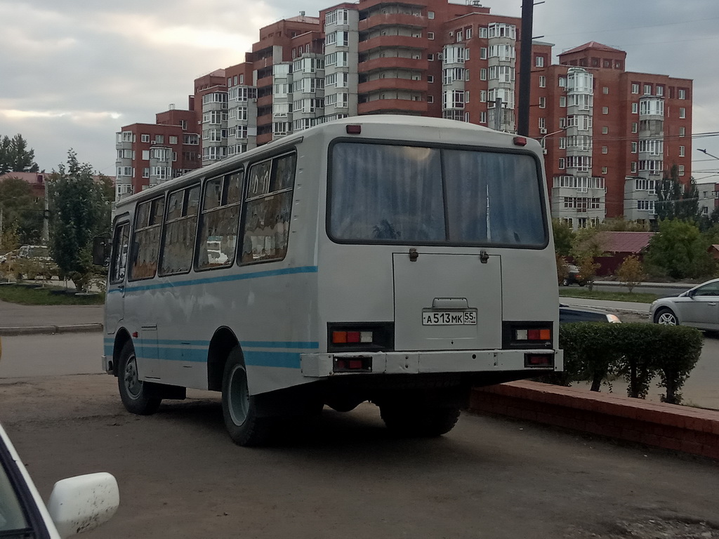 Омск. ПАЗ-3205 а513мк