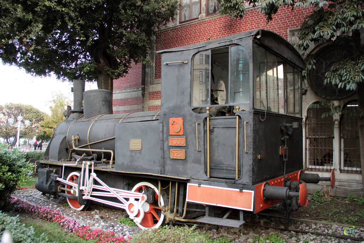Стамбул. (локомотив - модель неизвестна)-2251