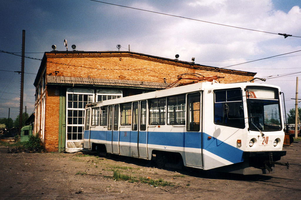 Прокопьевск. 71-608КМ (КТМ-8М) №241