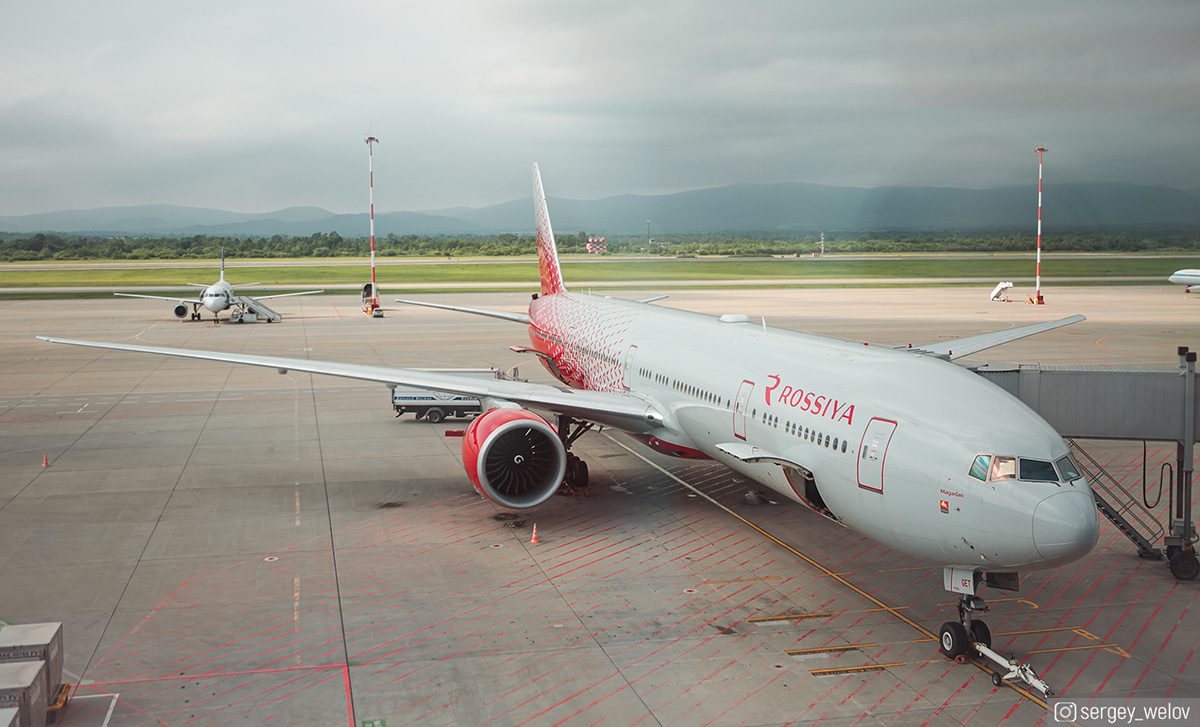 Самолёт Boeing 777-300 EI-GET «Магадан» авиакомпании «Россия» - Владивосток  - Фото №182492 - Твой Транспорт