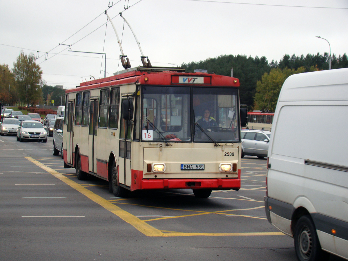 Вильнюс. Škoda 14Tr13/6 №2589