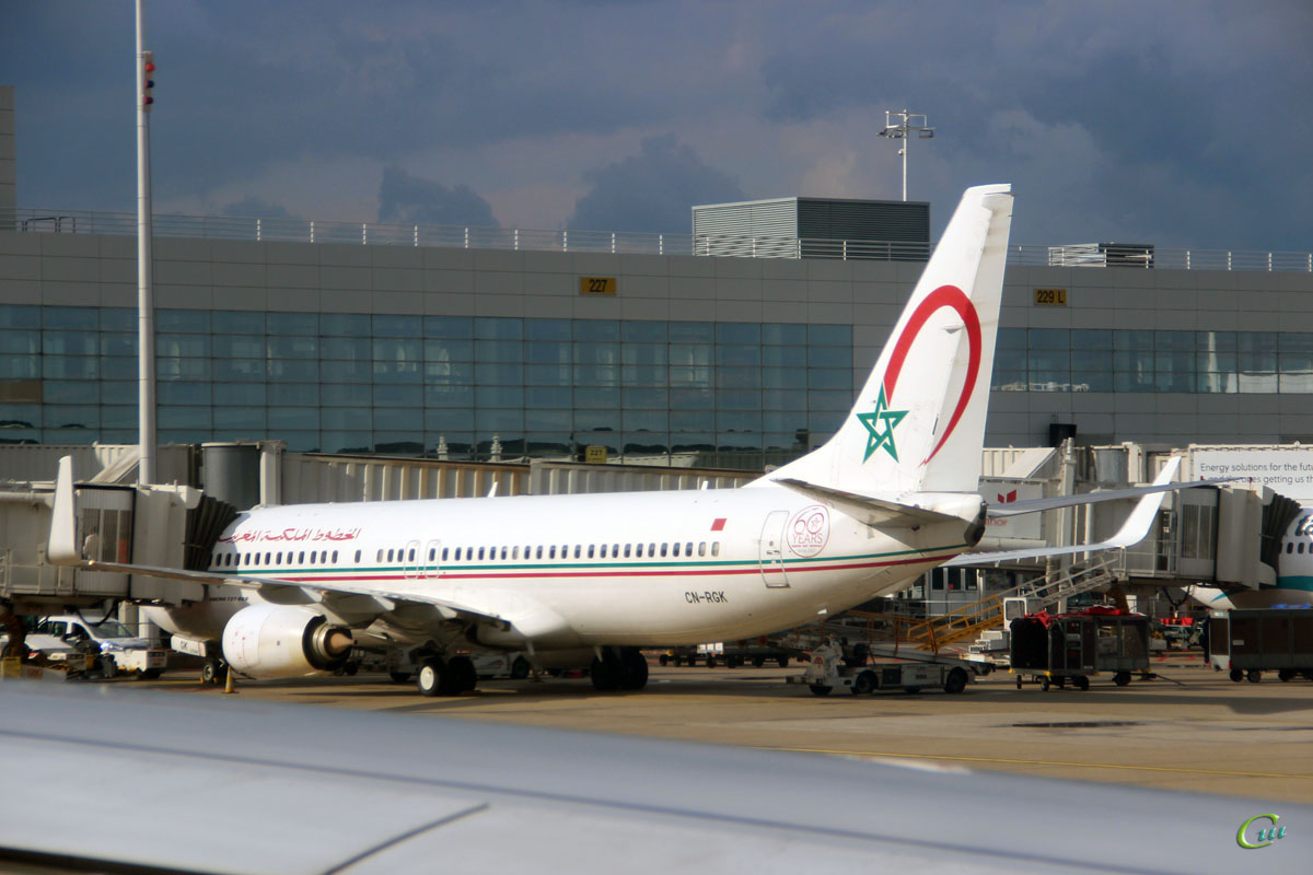 Брюссель. Самолет Boeing 737 (CN-RGK) авиакомпании Royal Air Maroc