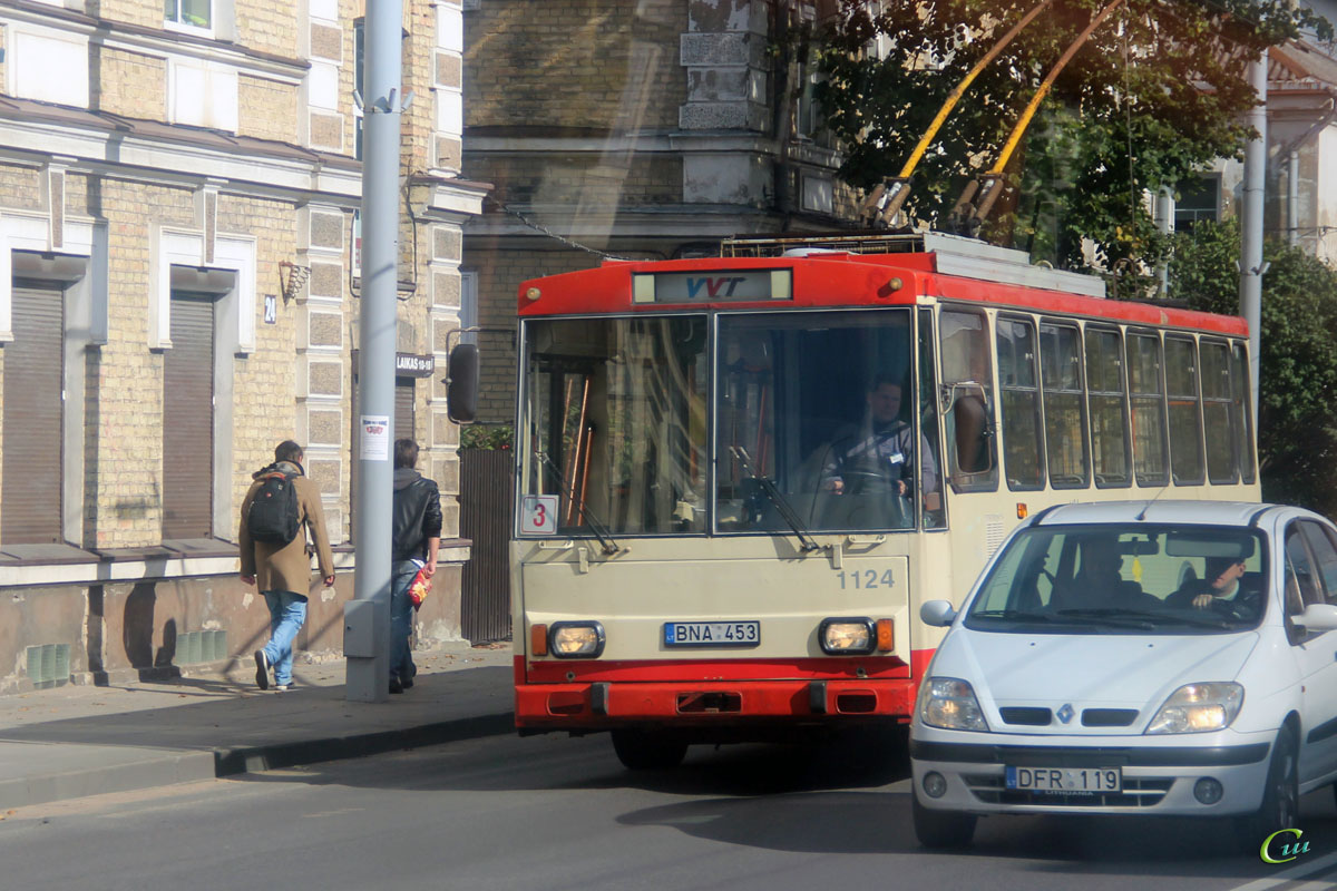 Вильнюс. Škoda 14Tr08/6 №1124