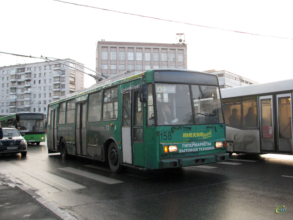 Вологда. Škoda 14TrM (ВМЗ) №158