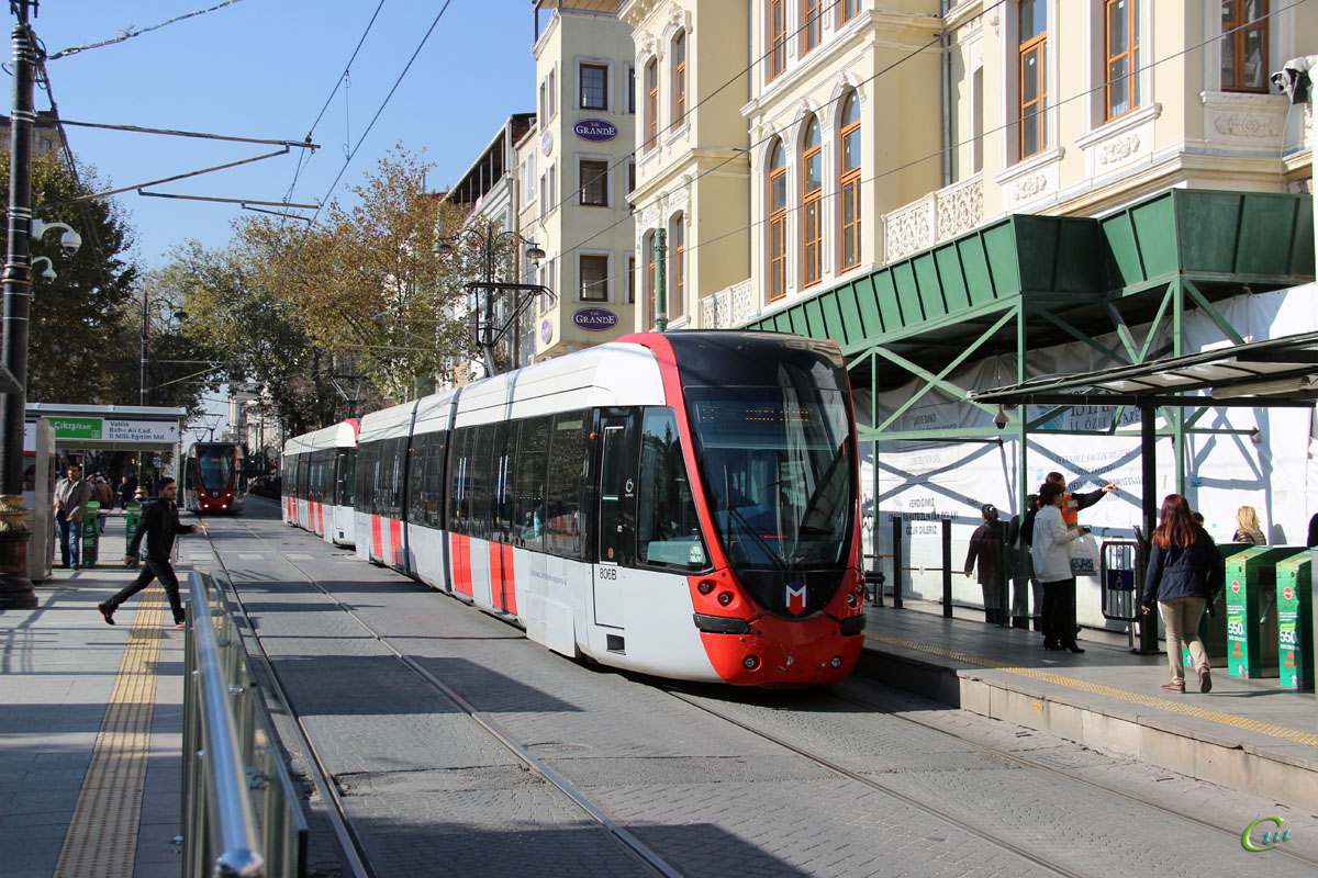 Стамбул. Alstom Citadis 301 №801, Alstom Citadis 301 №806