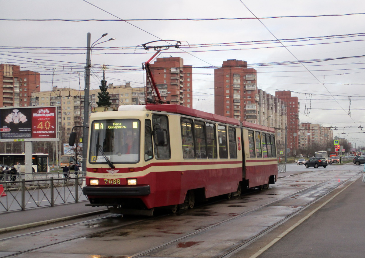 Санкт-Петербург. ЛВС-86М2 №7038