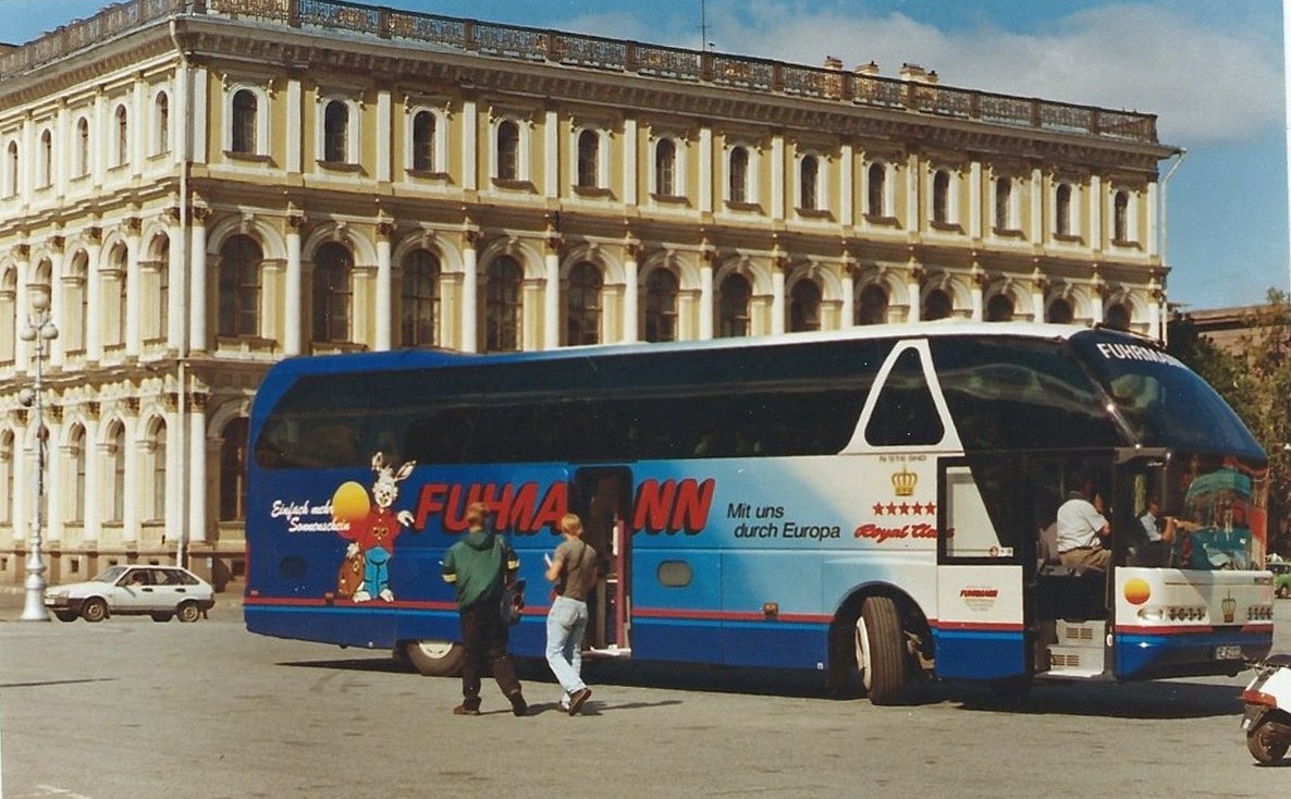 Санкт-Петербург. Neoplan N516SHD Starliner HE-FU 111
