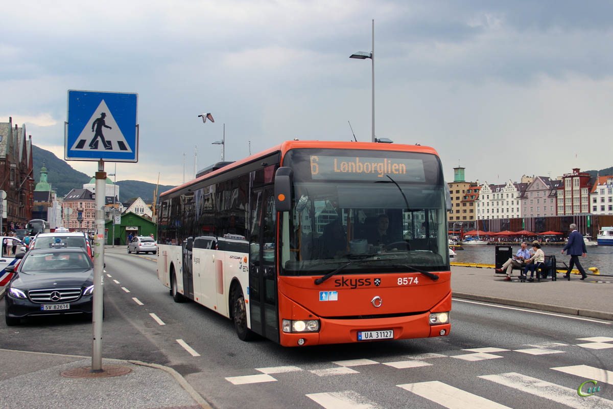 Берген. Irisbus Crossway LE 12.8M UA 31127