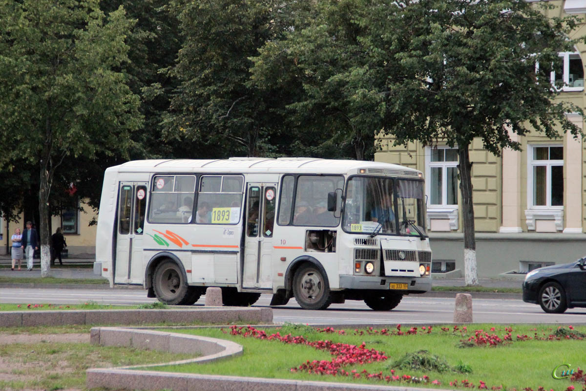 Великий Новгород. ПАЗ-32054 ае333