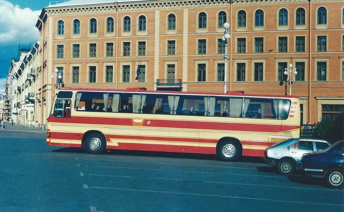 Санкт-Петербург. Delta Star (Mercedes-Benz O303) 1125ВСМ
