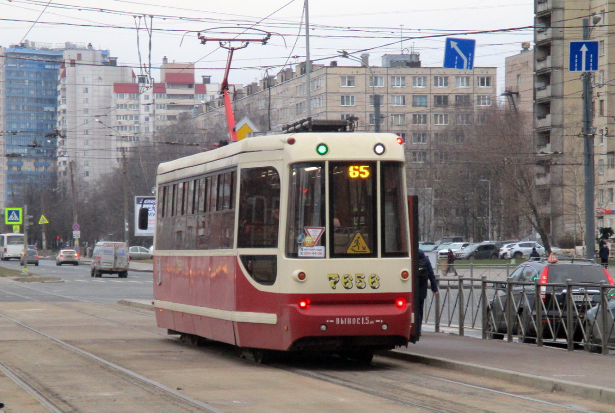 Санкт-Петербург. ЛМ-68М2 №7656