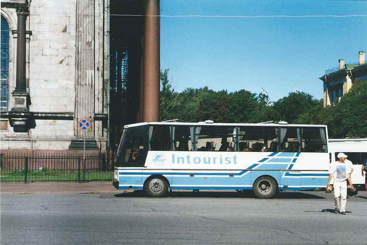 Санкт-Петербург. Автобус TAM-130A85