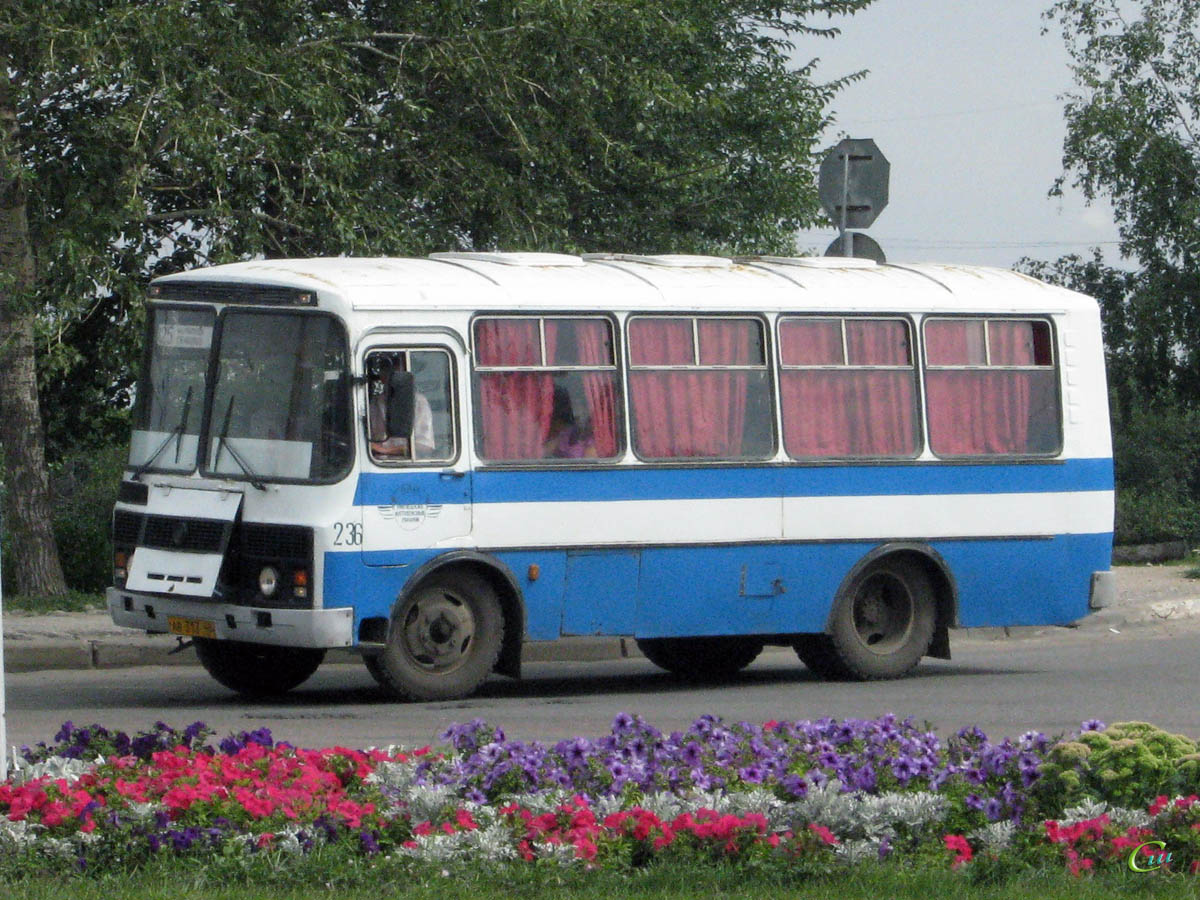 Липецк. ПАЗ-3205-110 ав313