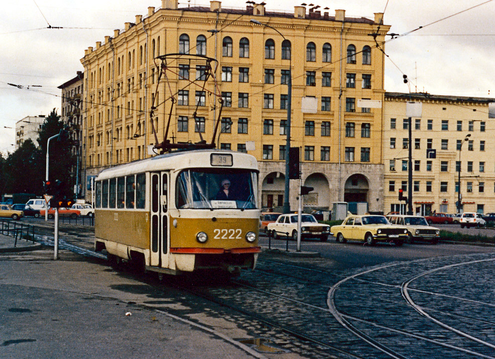 Москва. Tatra T3 (двухдверная) №2222
