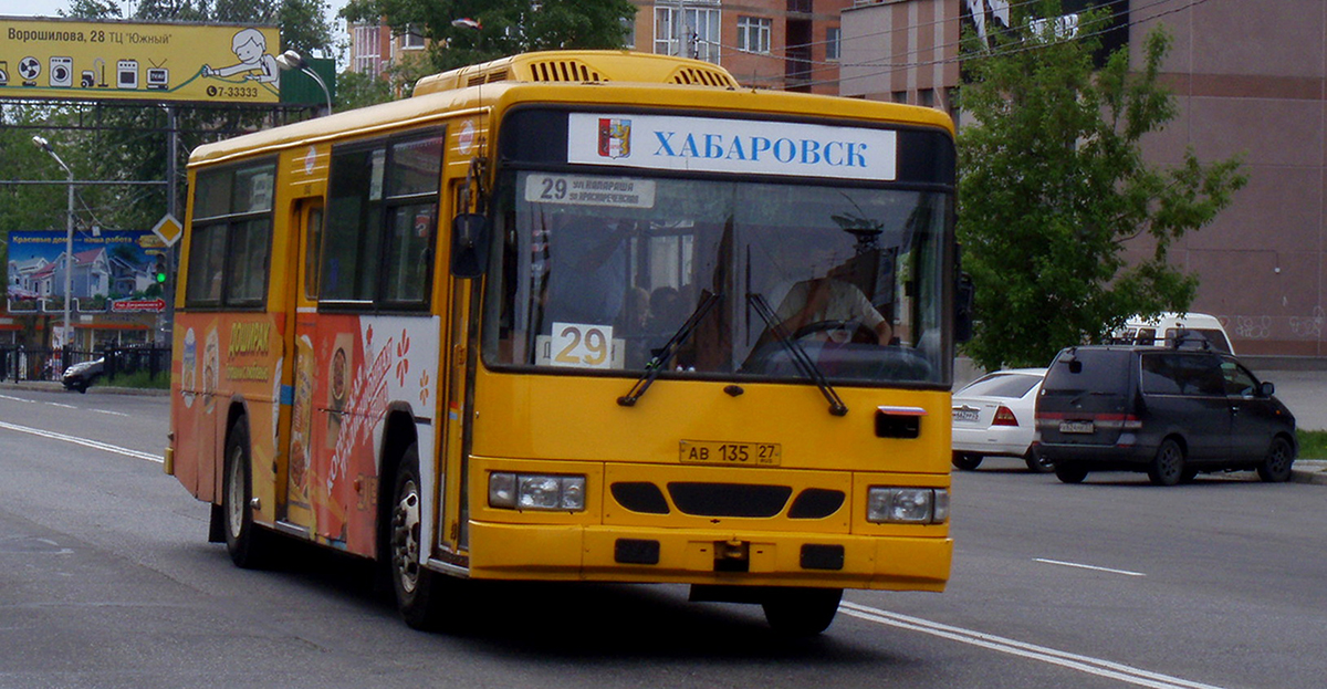 Хабаровск. Daewoo BS106 ав135