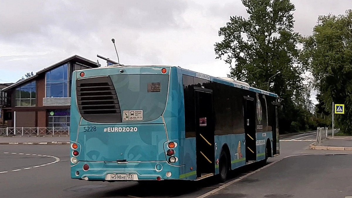 Санкт-Петербург. Volgabus-5270.05 н598не