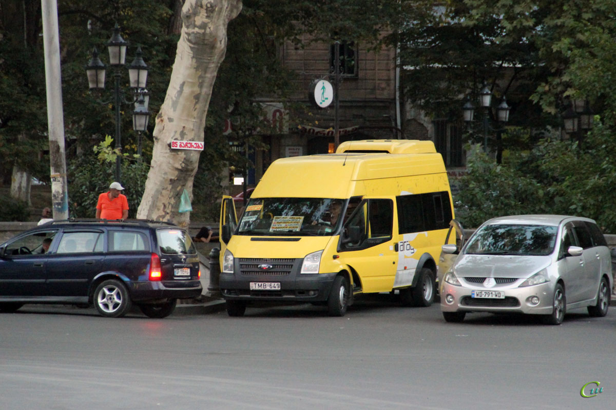 Тбилиси. Avestark (Ford Transit) TMB-649