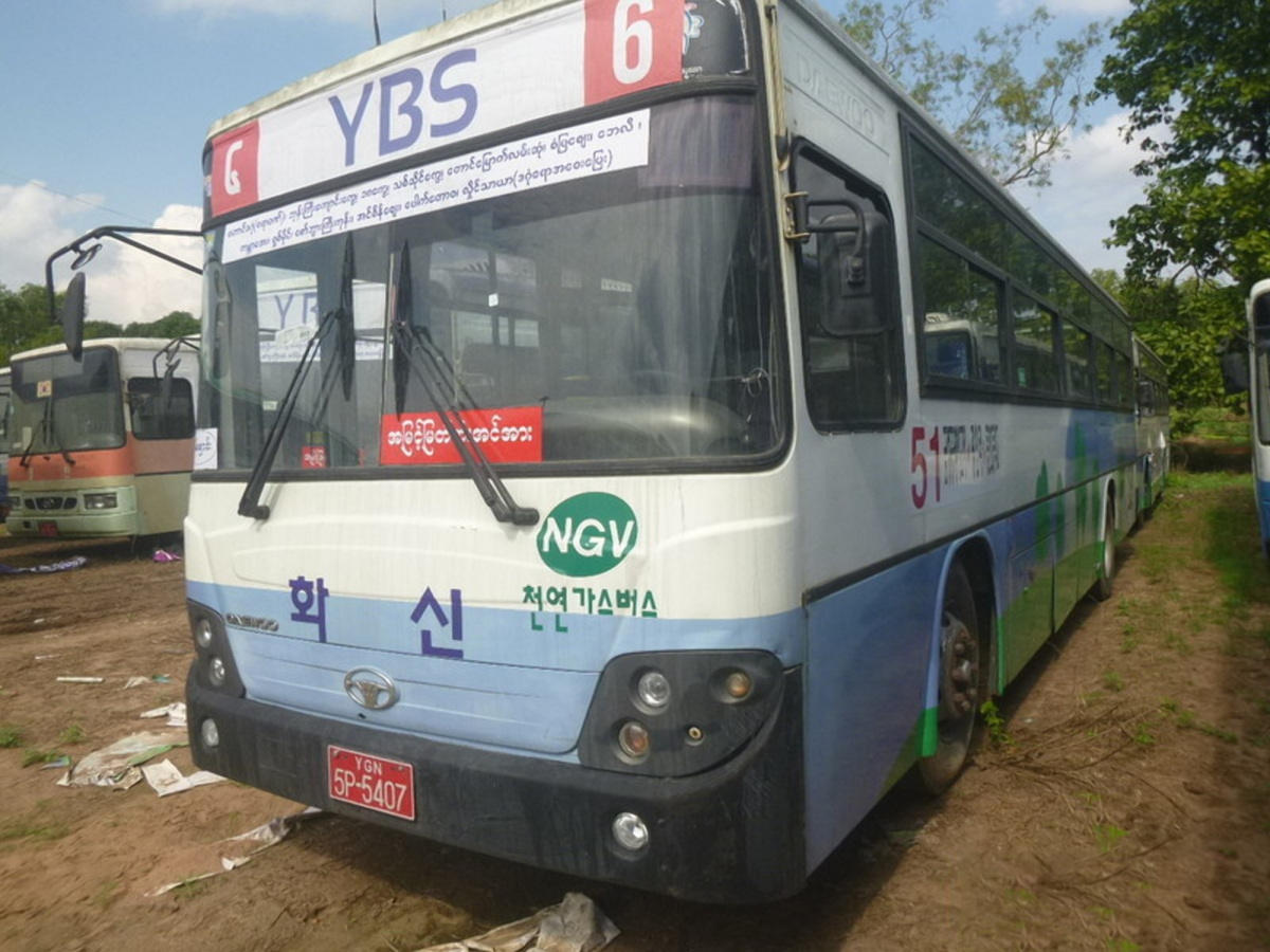 Янгон. Daewoo BS106 5P-5407