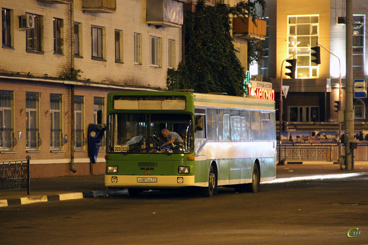 Автобусы белгород. Автобус ман сл 200 Белгород. Man sl202 Воронеж. 202 Автобус Белгород. Площадь автобуса.