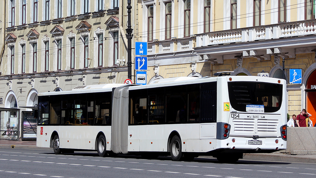 Санкт-Петербург. Volgabus-6271.05 у662тв
