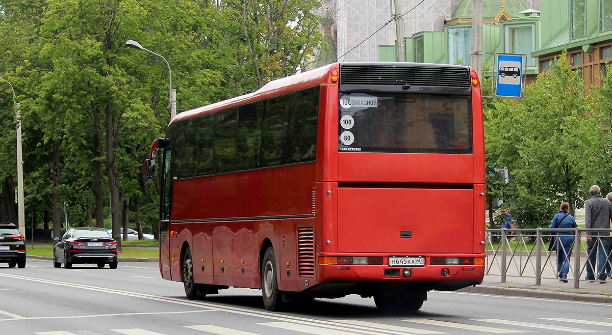 Санкт-Петербург. MAN A13 Lion's Coach н645ка