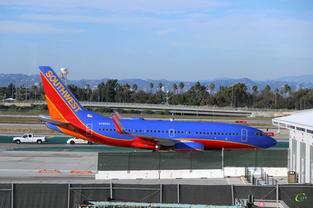 Лос-Анджелес. Самолет Boeing 737 (N782SA) авиакомпании Southwest Airlines