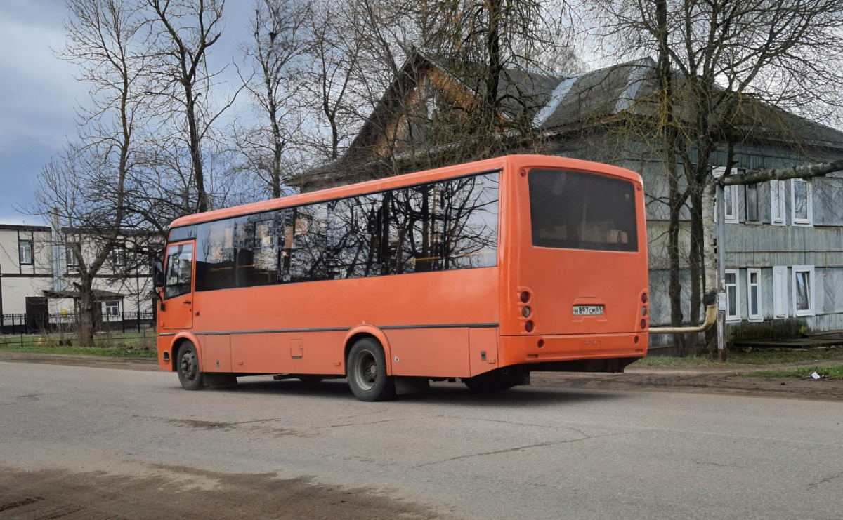 Маршрутка вышние волочки. Экскурсионный автобус в Вышнем Волочке. Автобусв Вышнего волрч4в2024.