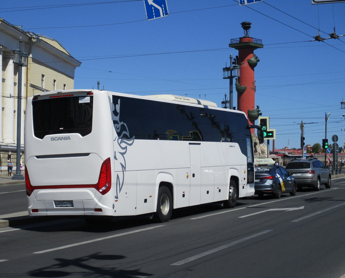 Санкт-Петербург. Scania Touring HD (Higer A80T) а830хк
