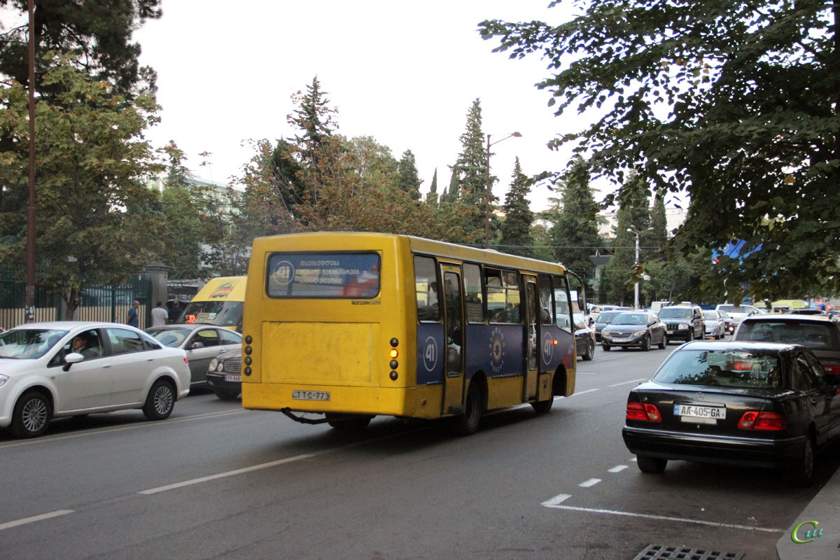 Тбилиси. Богдан А09201 (ЛуАЗ) TTC-773