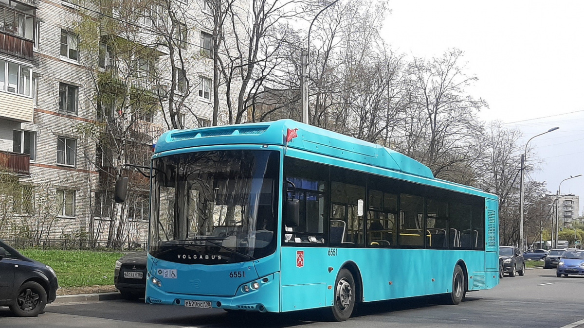 Санкт-Петербург. Volgabus-5270.G4 (CNG) р629ос