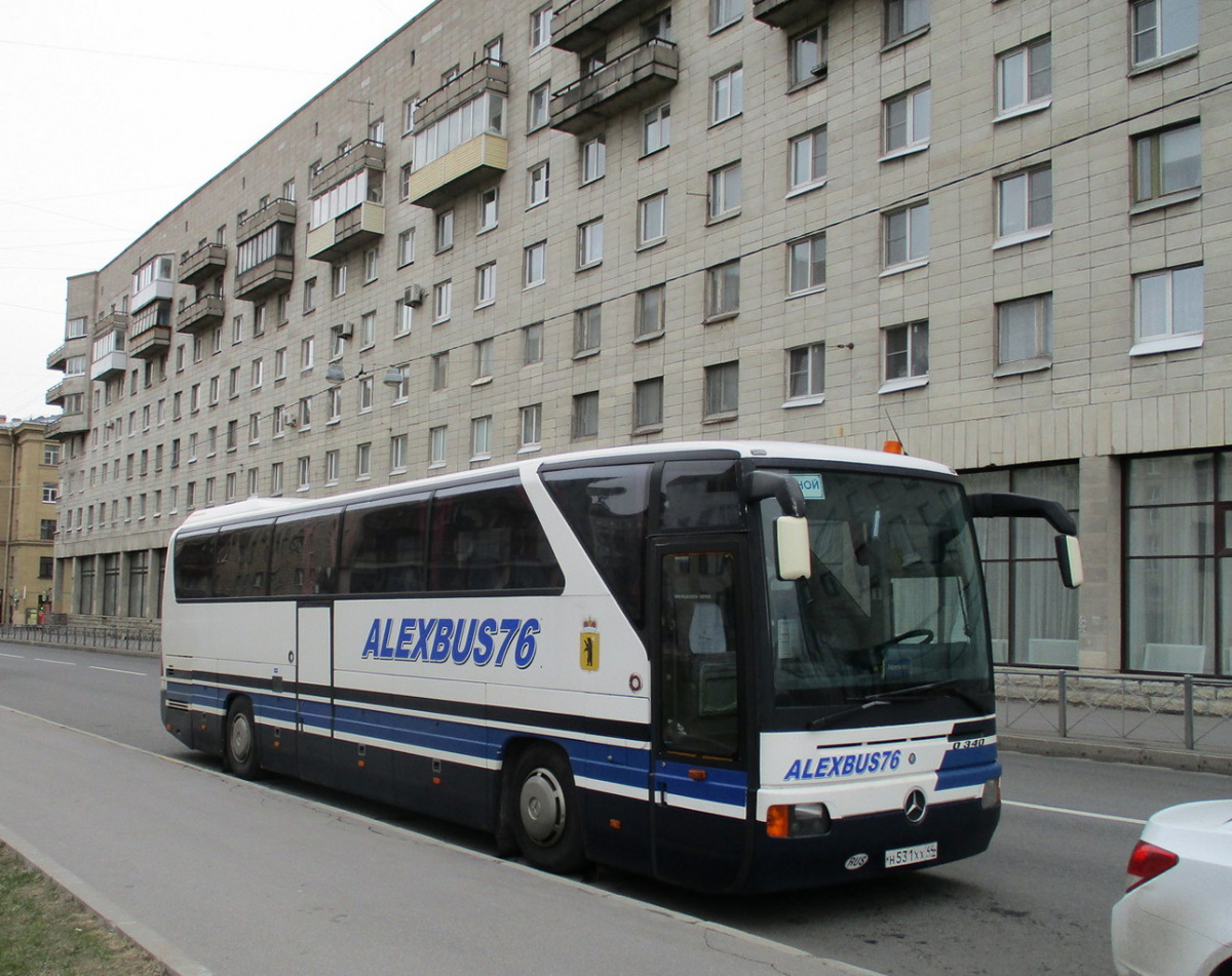 Санкт-Петербург. Mercedes-Benz O350 Tourismo н531хх