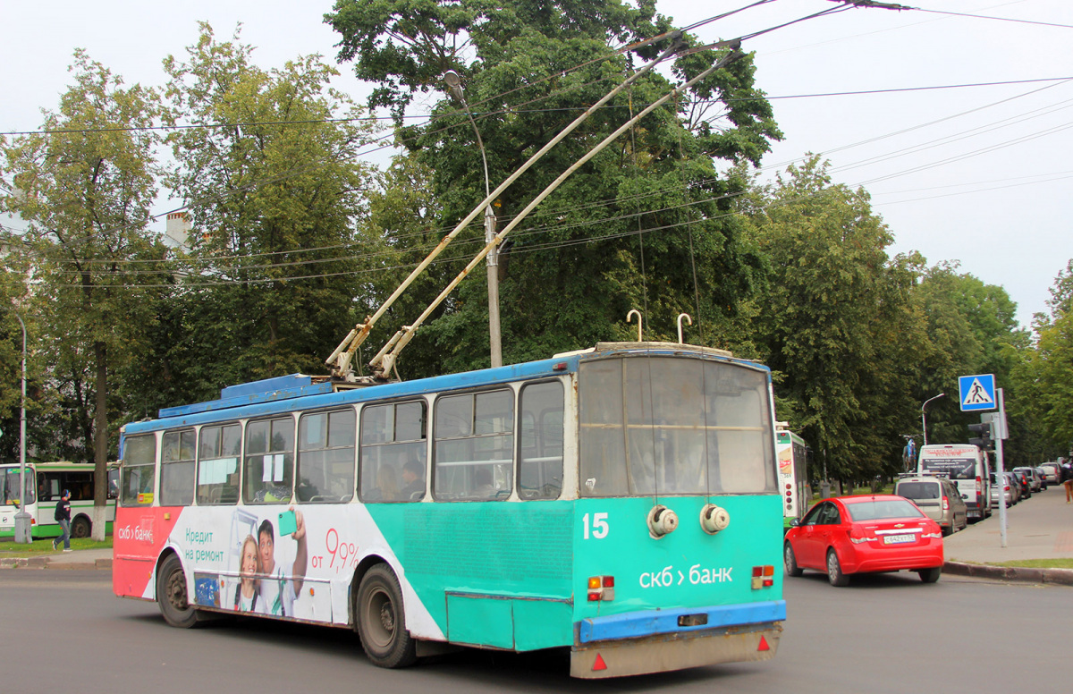Великий Новгород. Škoda 14TrM (ВМЗ) №15