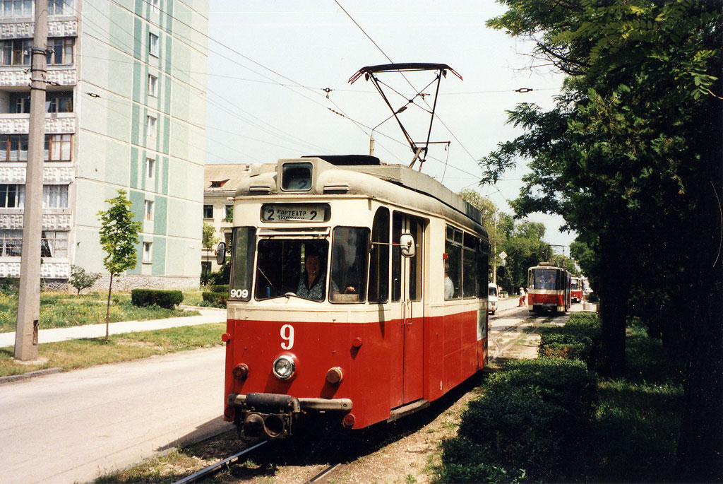 Евпатория. Tatra KT4SU №47, Gotha T57 №9