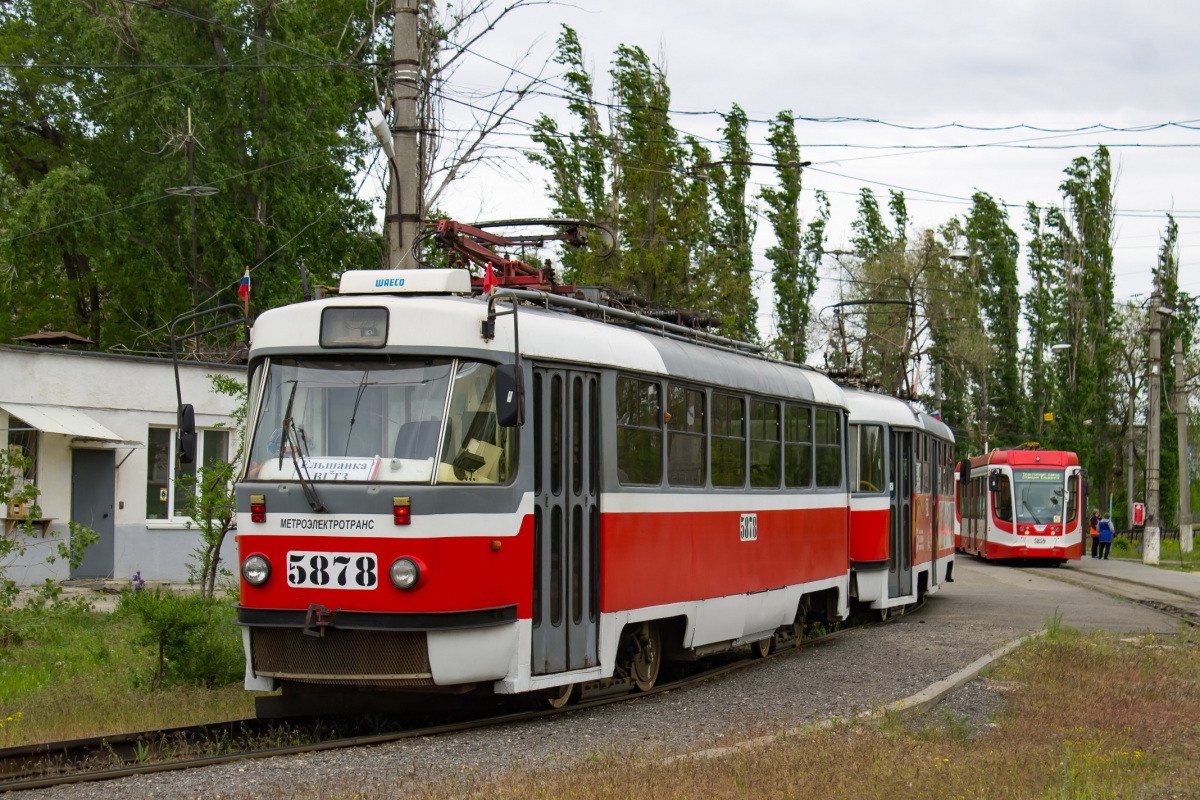Волгоград. Tatra T3 (МТТА-2) №5878, Tatra T3 (МТТА-2) №5874, 71-623-03 (КТМ-23) №5859
