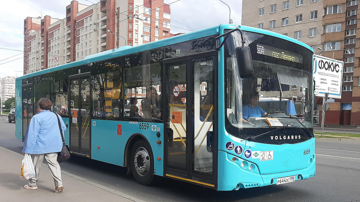Санкт-Петербург. Volgabus-5270.G4 (LNG) р644ос