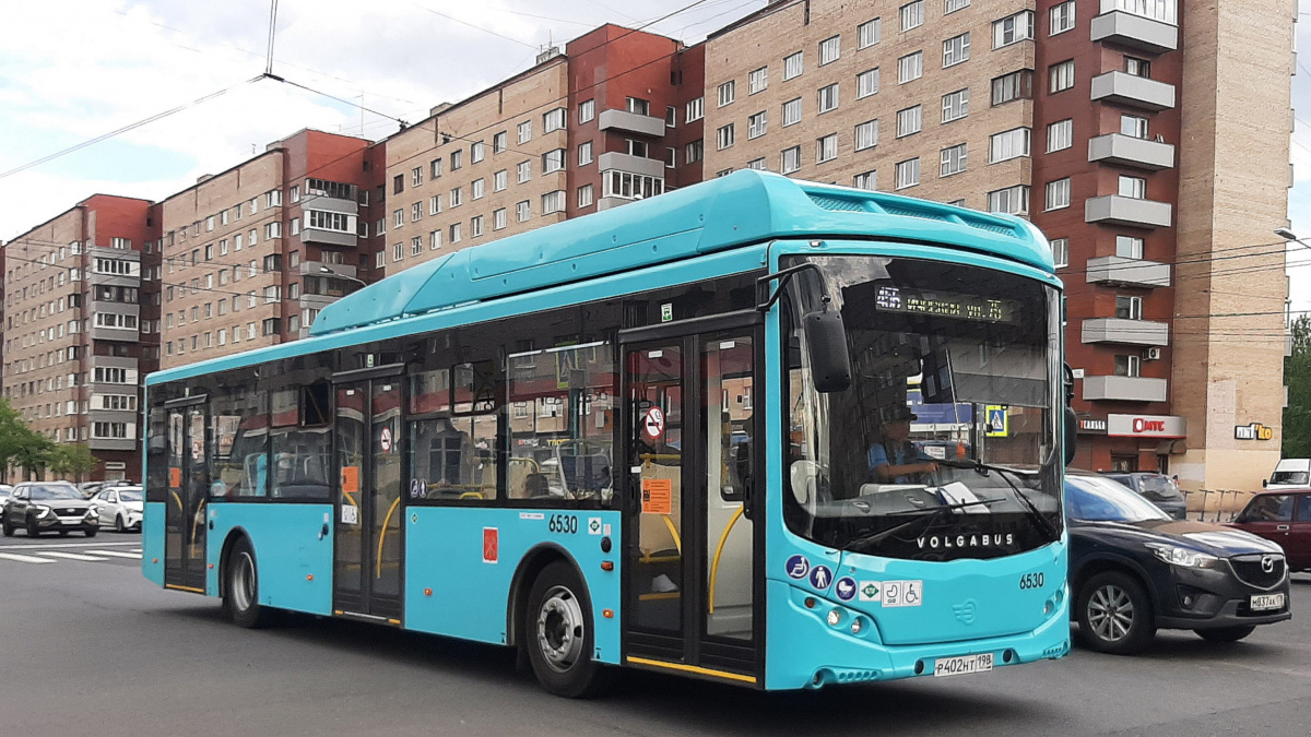 Санкт-Петербург. Volgabus-5270.G4 (CNG) р402нт